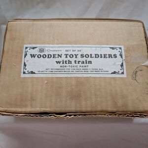 Chadwicks Wooden Toy Soldiers with Train - Classic Brown Set